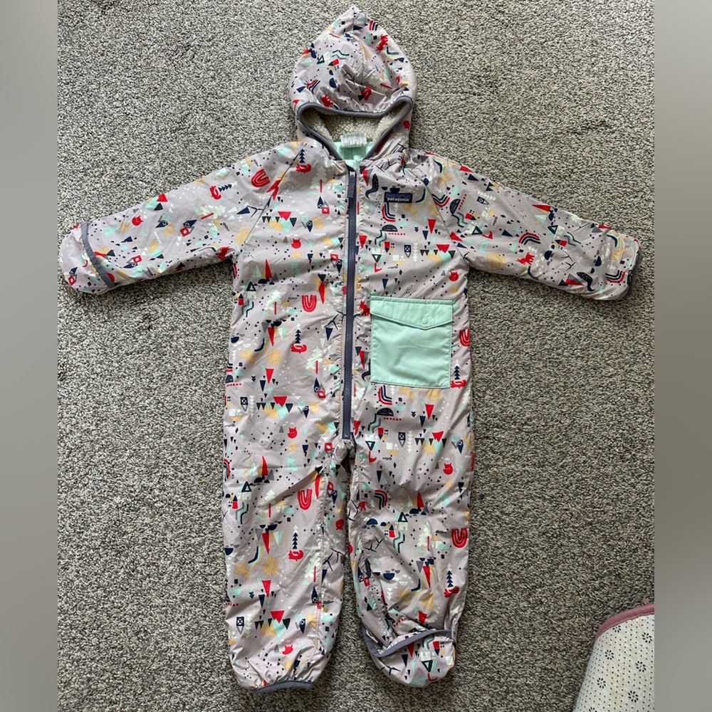 Patagonia bunting / suit